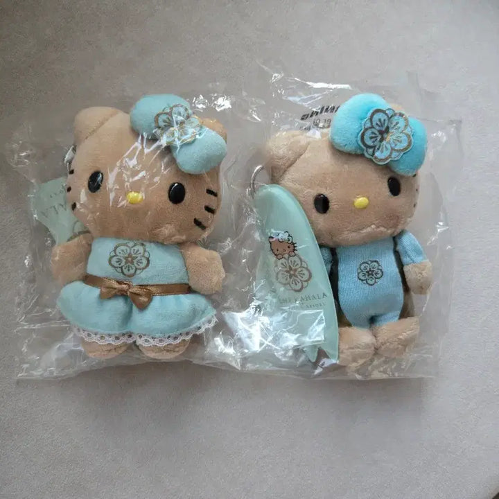 [BUNJANG] KAHALA KITTY Keyring / 카할라 리조트 키티 키링 정품