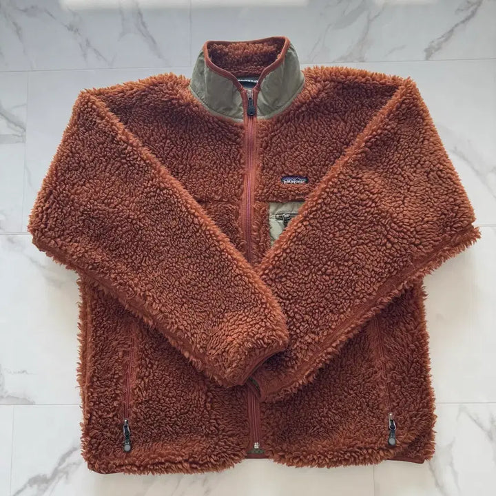 [BUNJANG] Patagonia Deep Pile Red Brown M / 파타고니아 딥파일 레드브라운 M