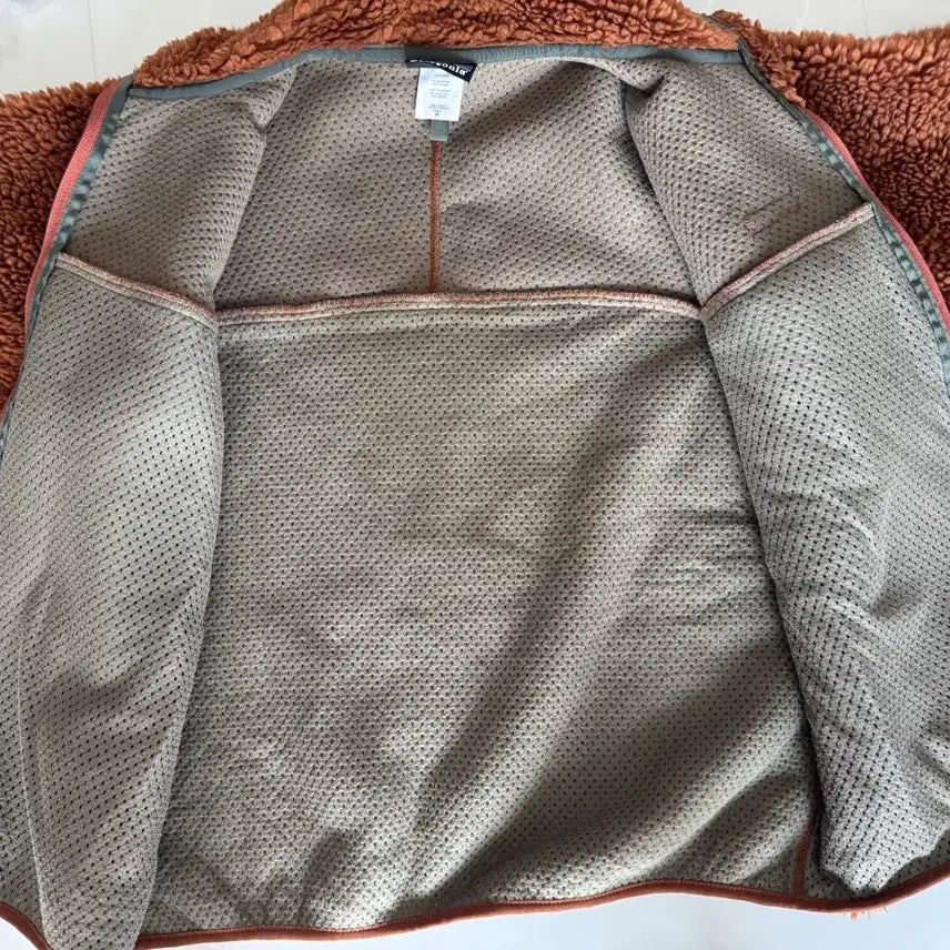 [BUNJANG] Patagonia Deep Pile Red Brown M / 파타고니아 딥파일 레드브라운 M