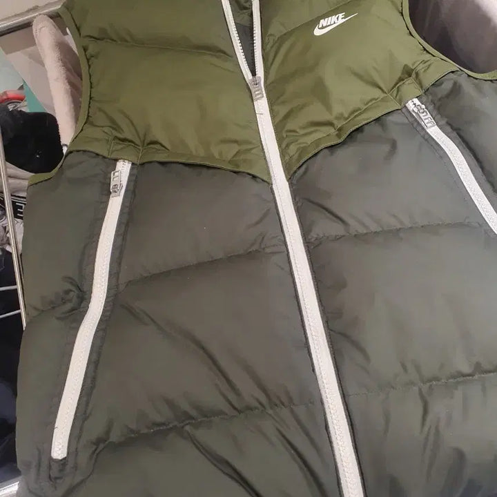 [BUNJANG] Nike Storm-FIT Windrunner Vest / 나이키 스톰핏 윈드러너 베스트