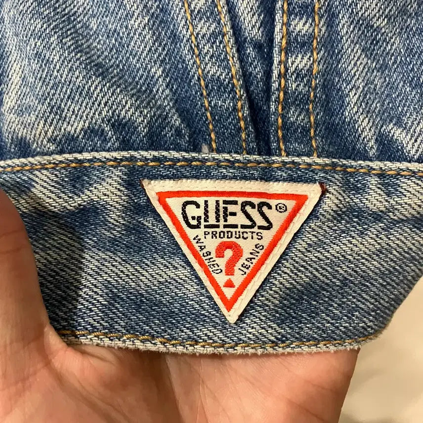 [BUNJANG] Guess Crop Denim Jacket / 391 게스 크롭 데님 청자켓 빈티지