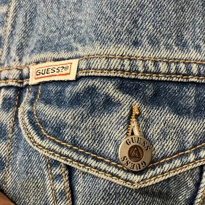 [BUNJANG] Guess Crop Denim Jacket / 391 게스 크롭 데님 청자켓 빈티지