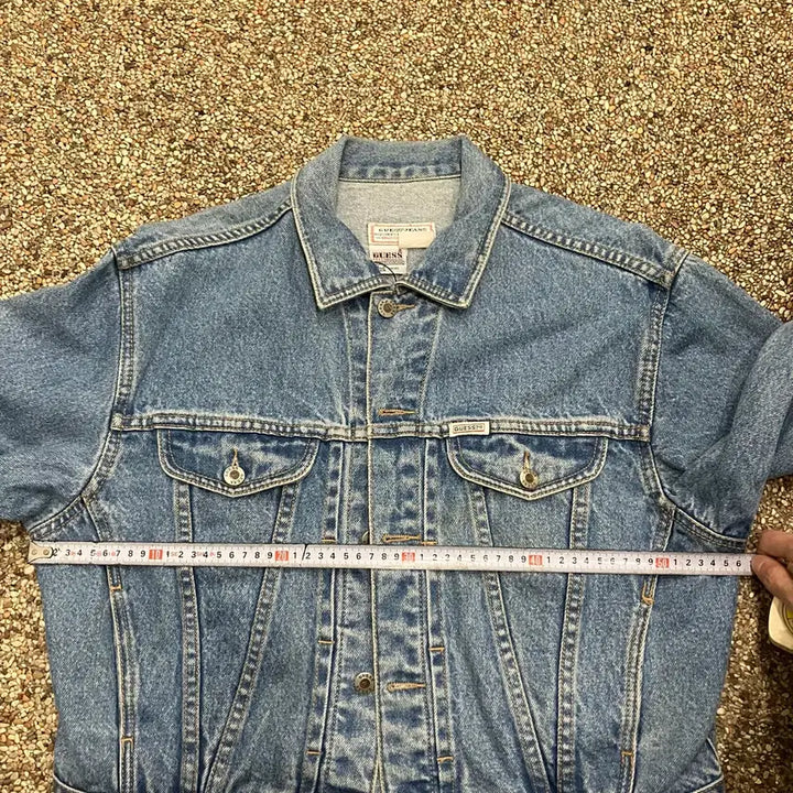 [BUNJANG] Guess Crop Denim Jacket / 391 게스 크롭 데님 청자켓 빈티지