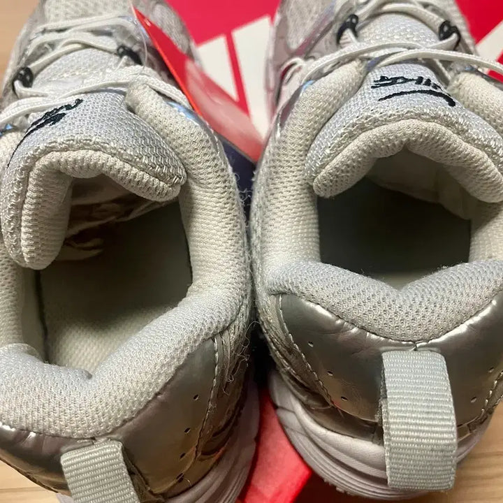 [BUNJANG] Nike V5 RNR Kids Sneakers 220mm Full Package / 나이키 V5 RNR 키즈 운동화 220mm 풀박스