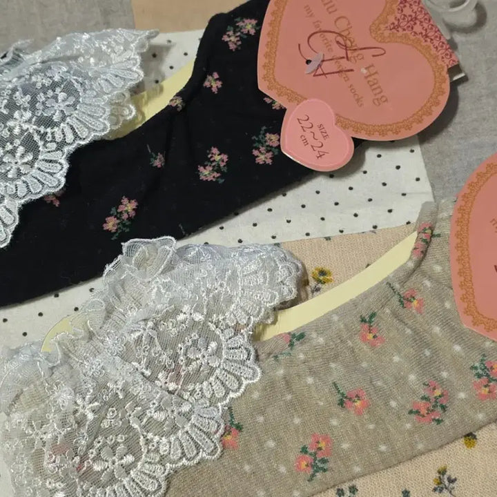 [BUNJANG] Lace Floral Socks / 새제품 레이스 양말
