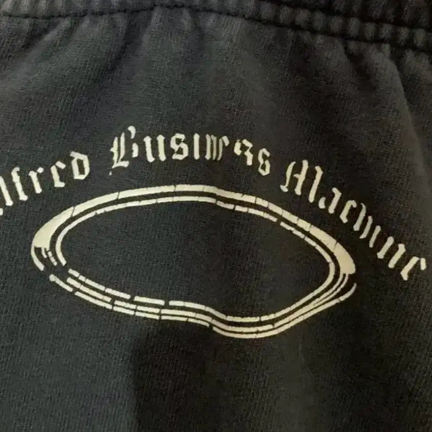 [BUNJANG] HERITAGEFLOSS Alfred Old English Training Sweat Jogger Pants / [L] 헤리티지플로스 알프레드 올드 잉글리시 트레이닝 스웻조거팬츠