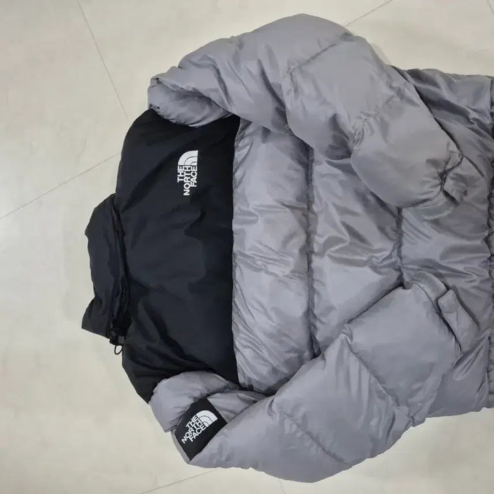 [BUNJANG] The North Face Nuptse Gray Black Padded Jacket L / 노스페이스 눕시 그레이 블랙 패딩 L/100