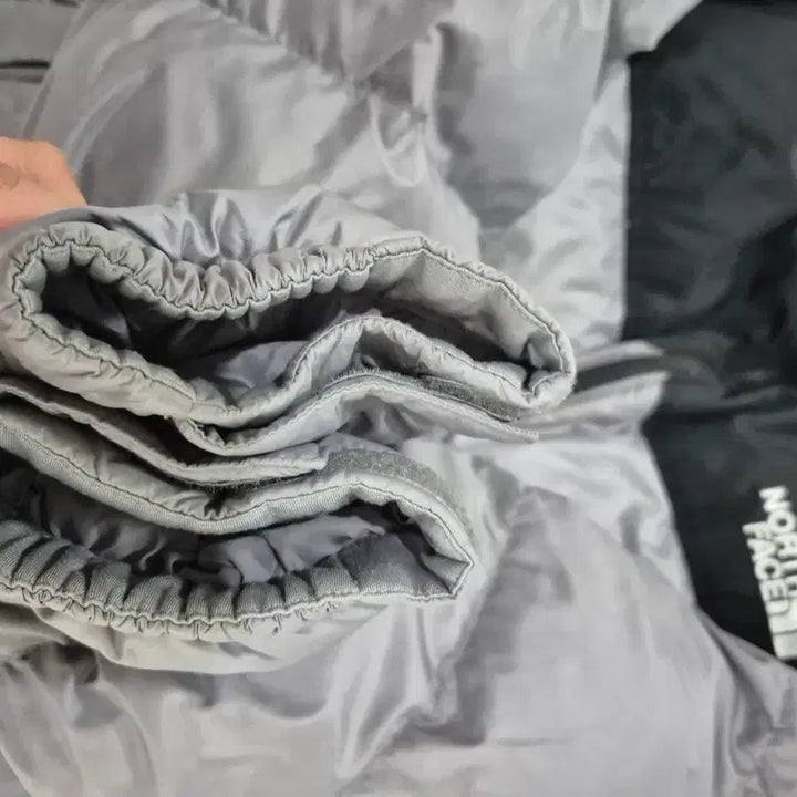 [BUNJANG] The North Face Nuptse Gray Black Padded Jacket L / 노스페이스 눕시 그레이 블랙 패딩 L/100