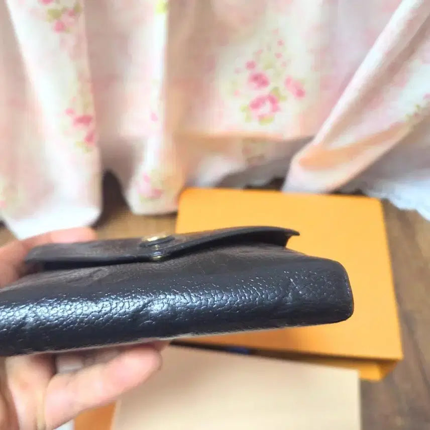 [BUNJANG] Louis Vuitton Victorine Wallet Empreinte Black / 루이비통 빅토린 월릿 앙프렝 블랙 풀셋
