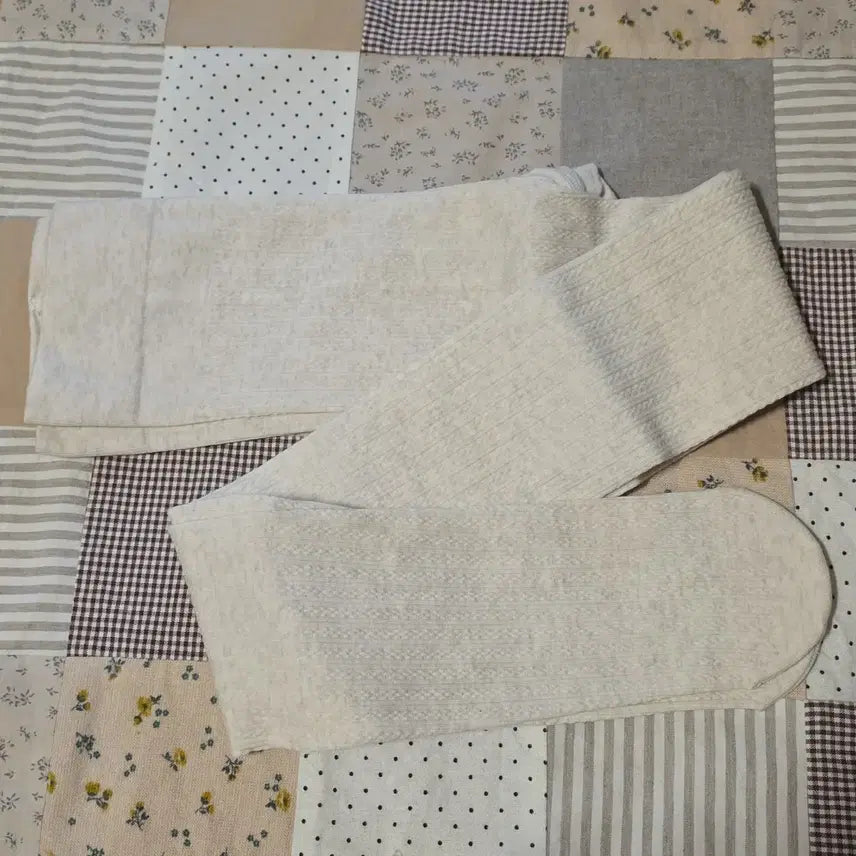 [BUNJANG] Oatmeal Natural Leggings / 새제품 오트밀 내추럴 레깅스