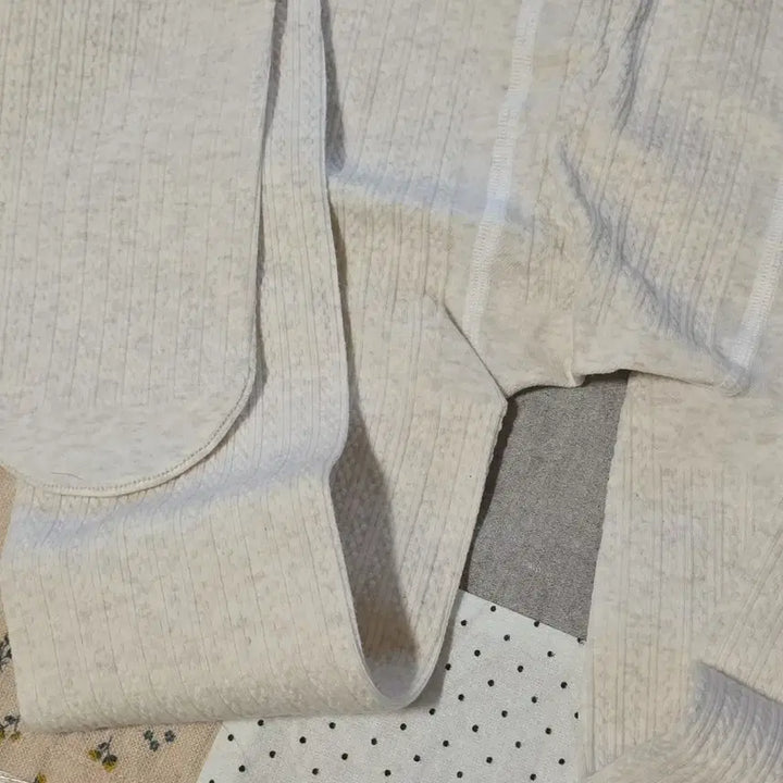 [BUNJANG] Oatmeal Natural Leggings / 새제품 오트밀 내추럴 레깅스