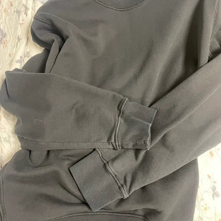 [BUNJANG] Stone Island Black Sweatshirt L / 스톤아일랜드 블랙 맨투맨 L