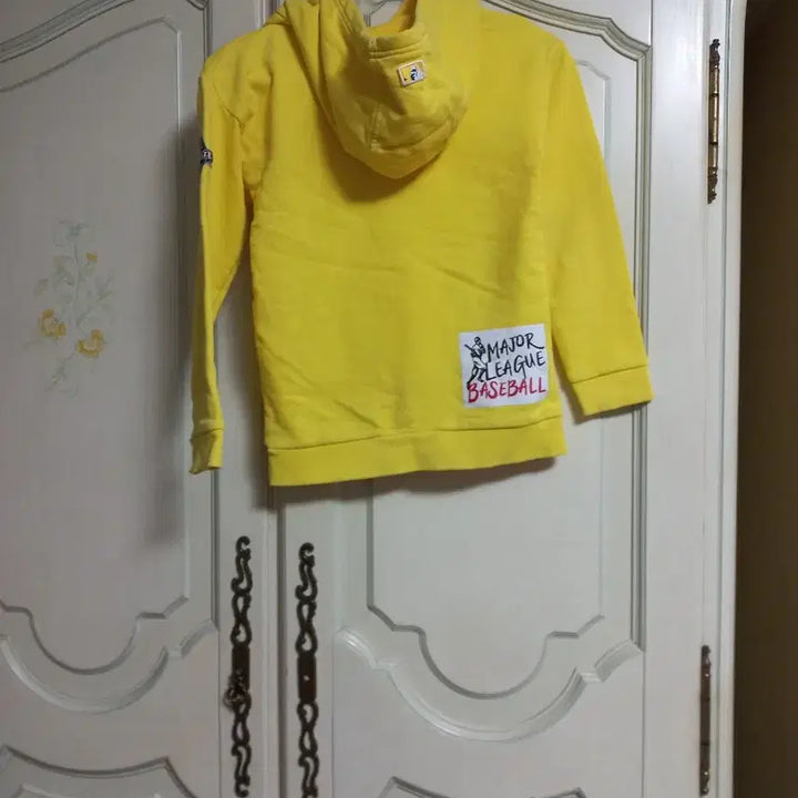 [BUNJANG] MLB Kids Hoodie (Size 130) / MLB 키즈 후드 티셔츠(130)