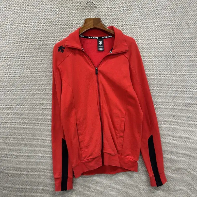 [SOLD OUT] 데상트 캐주얼 사이드로고 집업 M M11055