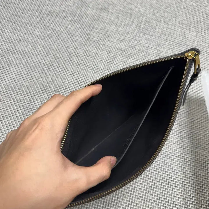 [BUNJANG] Louis Vuitton Monogram Empreinte Clutch / 루이비통 모노그램 앙프렝뜨 클러치