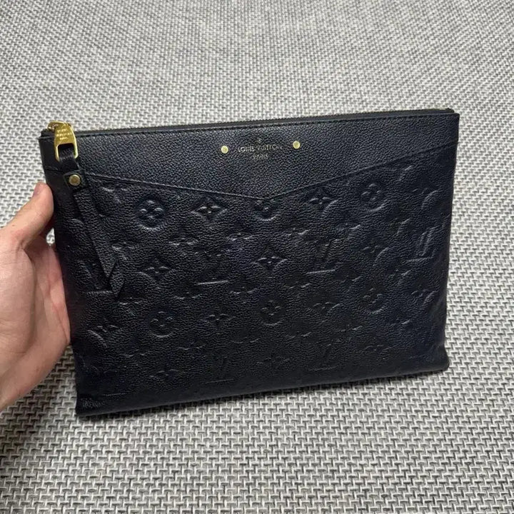 [BUNJANG] Louis Vuitton Monogram Empreinte Clutch / 루이비통 모노그램 앙프렝뜨 클러치