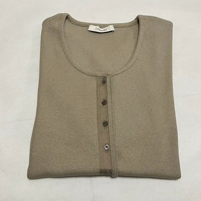 [BUNJANG] Lemaire Fitted Henley Knit Top / (새상품)[S] 르메르 26ss FITTED HENLEY 헨리 니트/세이