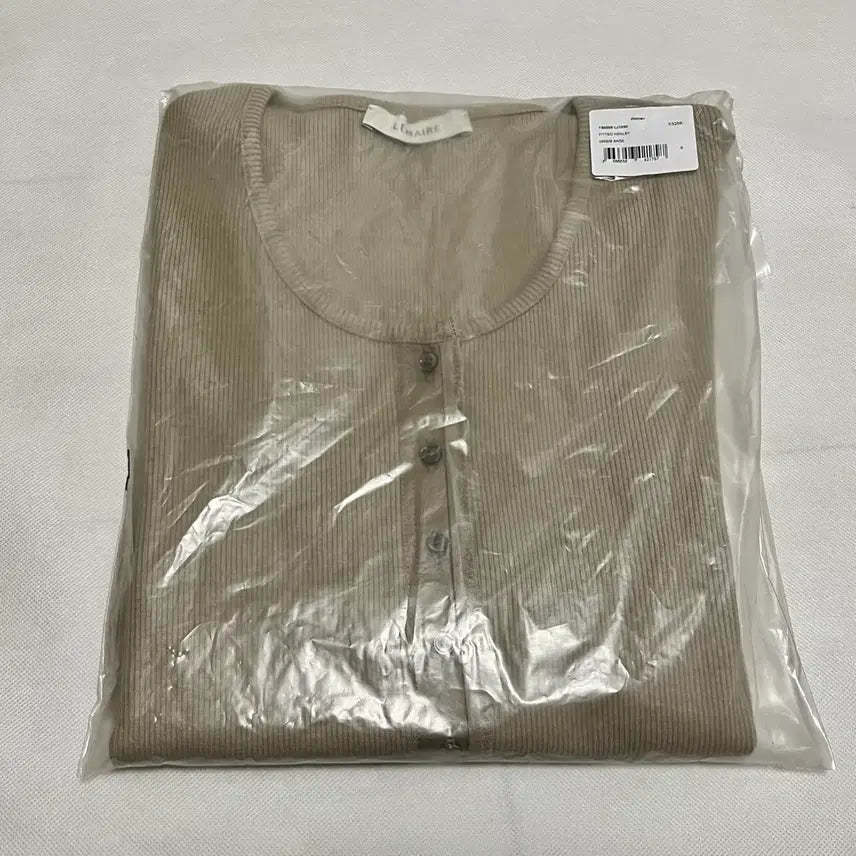 [BUNJANG] Lemaire Fitted Henley Knit Top / (새상품)[S] 르메르 26ss FITTED HENLEY 헨리 니트/세이