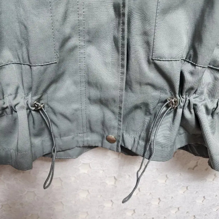 [BUNJANG] Khaki Spring Zip-Up Jacket (Women&