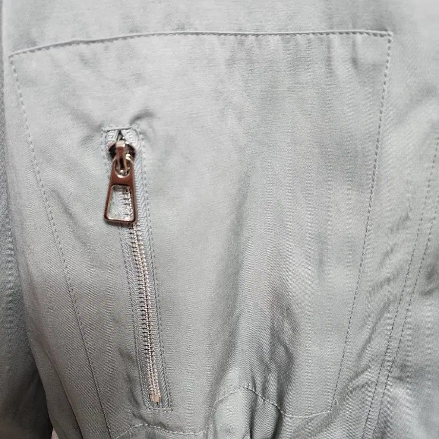 [BUNJANG] Khaki Spring Zip-Up Jacket (Women&