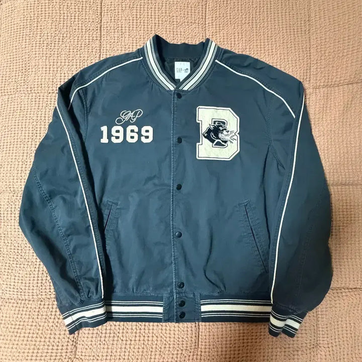 [BUNJANG] Gap x Brooklyn Circus Varsity Jacket / 갭 X 브루클린 서커스 바시티 자켓