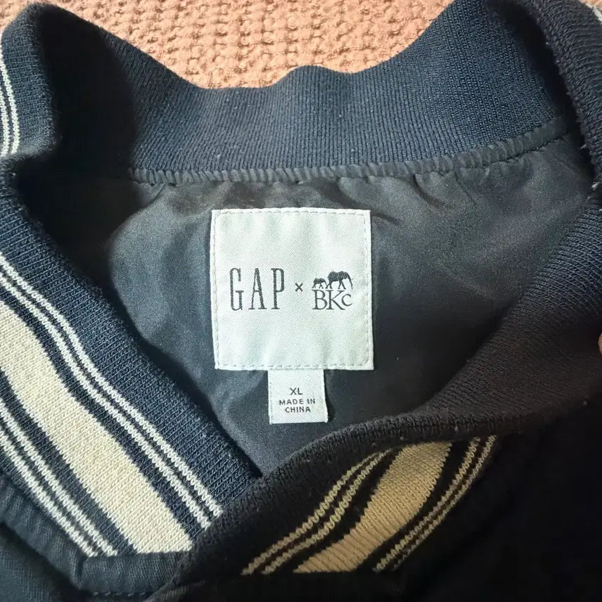 [BUNJANG] Gap x Brooklyn Circus Varsity Jacket / 갭 X 브루클린 서커스 바시티 자켓