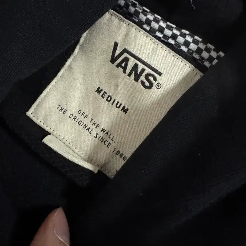 [BUNJANG] Vans Box Logo Street Hoodie (Black) / 반스 Vans 뒷 박스 로고 스트릿 후드티 M ~ L 블랙