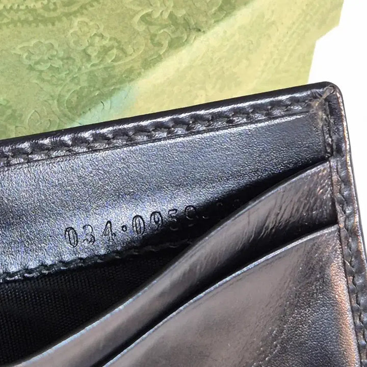 [BUNJANG] Gucci Black Bifold Wallet / 구찌 블랙 반지갑 (정품)