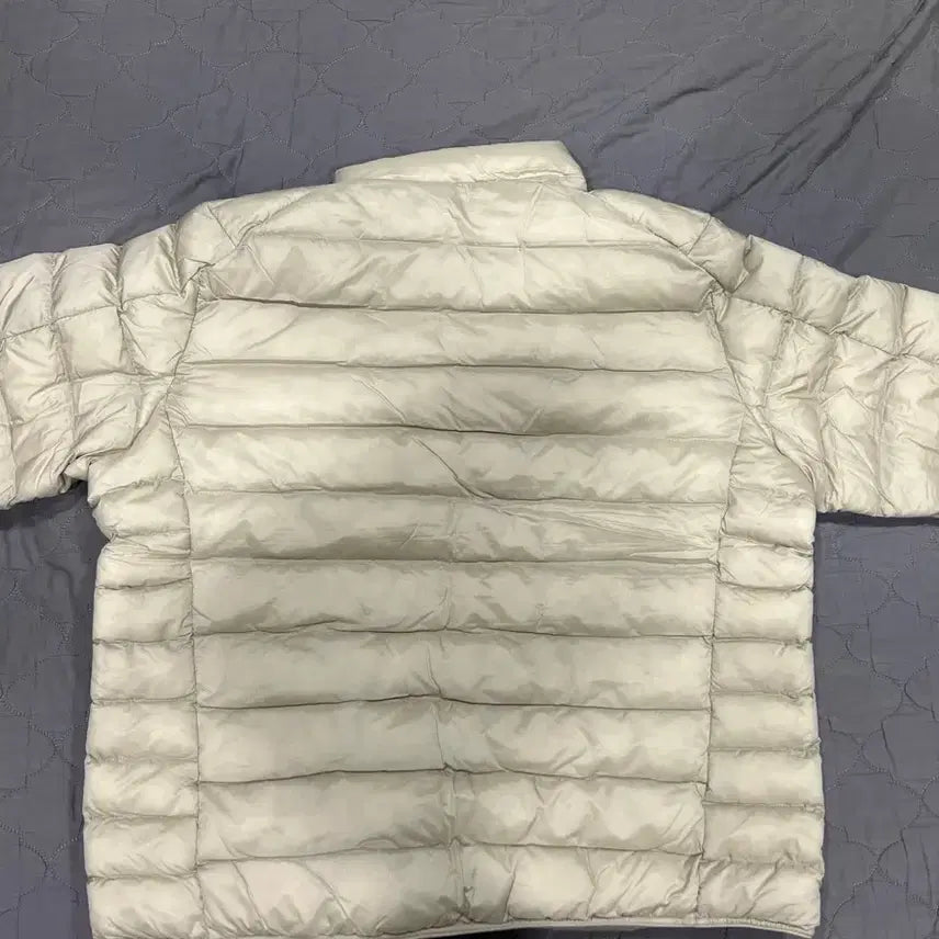 [BUNJANG] Uniqlo Light Down Padded Jacket XXL Ivory / 유니클로 라이트 다운 패딩 XXL 아이보리