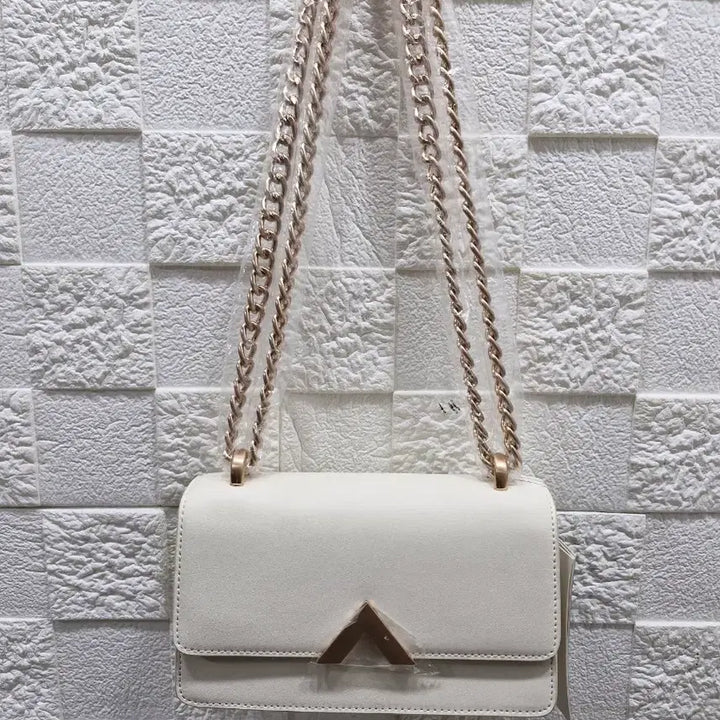 [BUNJANG] Veloop Chain Crossbody Bag / 밸럽 체인크로스백 (새상품, 택포)