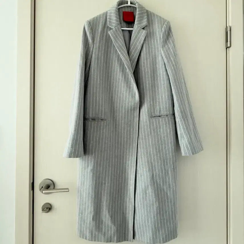 [BUNJANG] Nain Gray Striped Long Coat / Nain 회색 스트라이프 롱코트