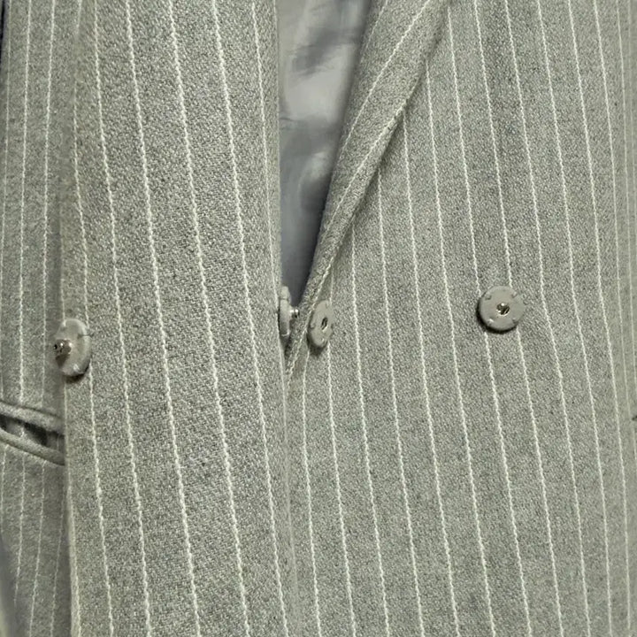 [BUNJANG] Nain Gray Striped Long Coat / Nain 회색 스트라이프 롱코트