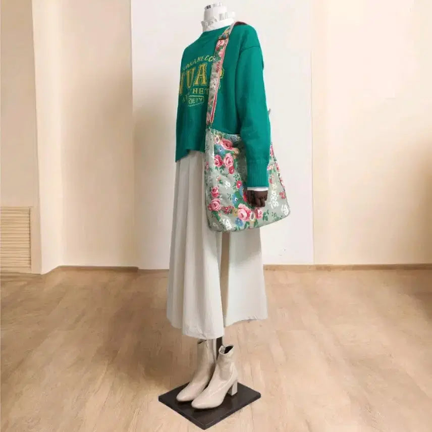 [BUNJANG] Baneike Asymmetrical Knit Top / 반에이크 언발 니트