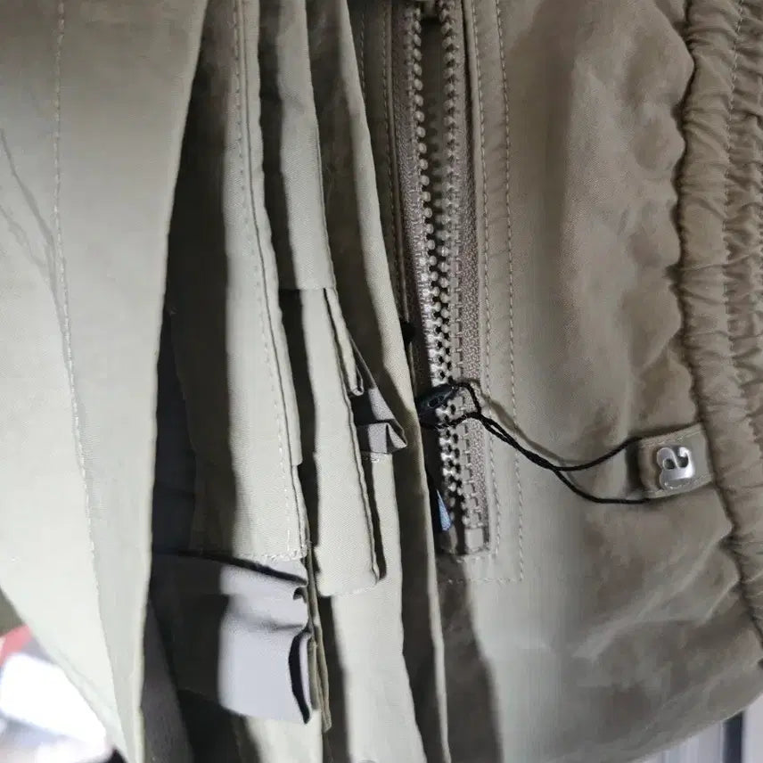 [BUNJANG] Allegri Track Pants / 알레그리 트랙팬츠 82