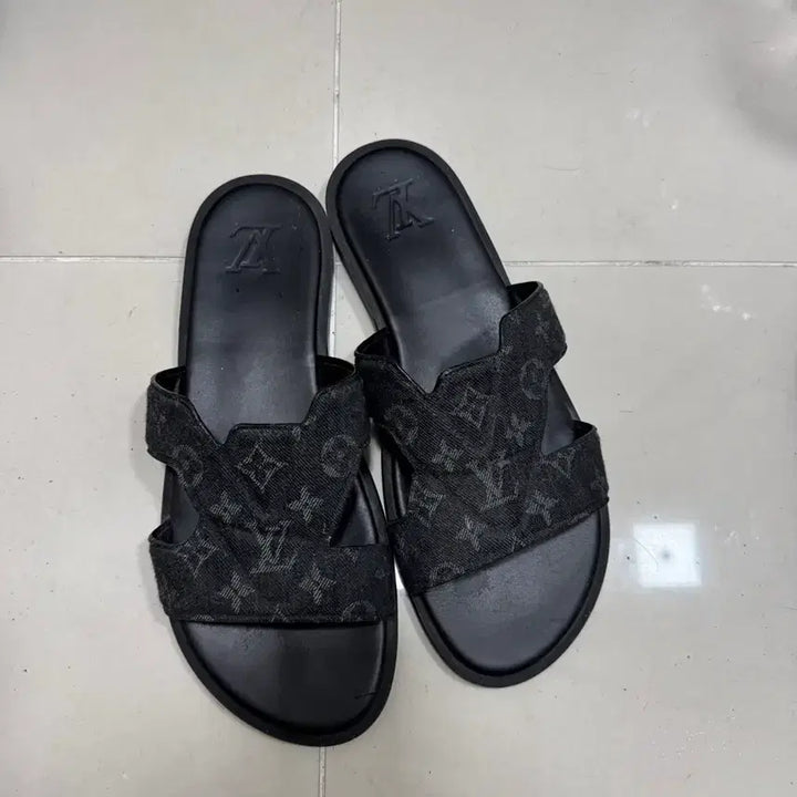 [BUNJANG] Louis Vuitton Denim Slippers / 루이비통 슬리퍼 단품