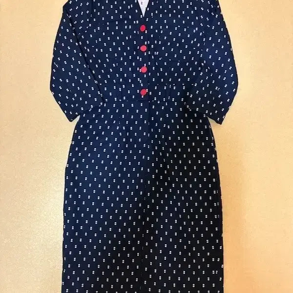 [BUNJANG] Long Dress with Red Buttons (Navy, New) / 네이비 도트 롱 원피스 레드 단추 (새상품)