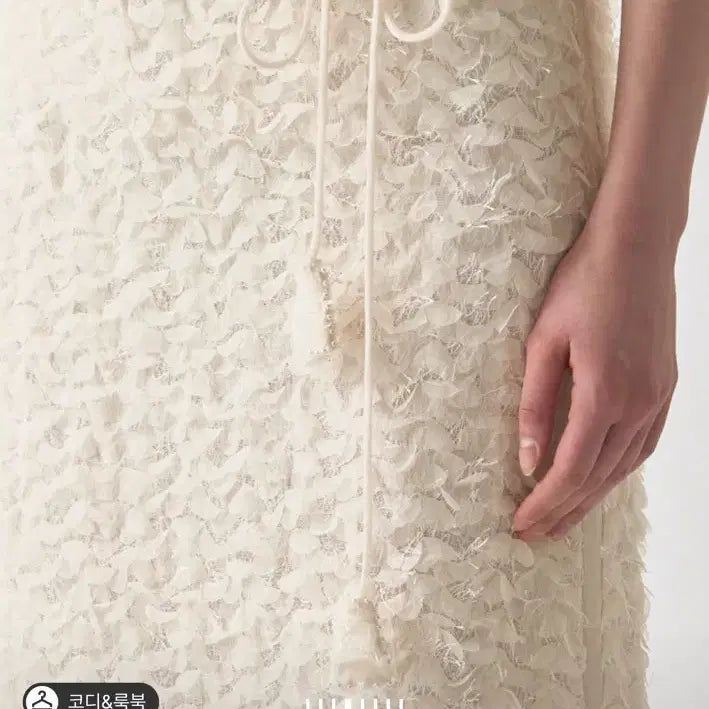 [BUNJANG] MIN 26SS Lace Texture Cardigan & Skirt Set / MIN* 26SS 스타일 레이스 텍스처 가디건&스커트 셋업