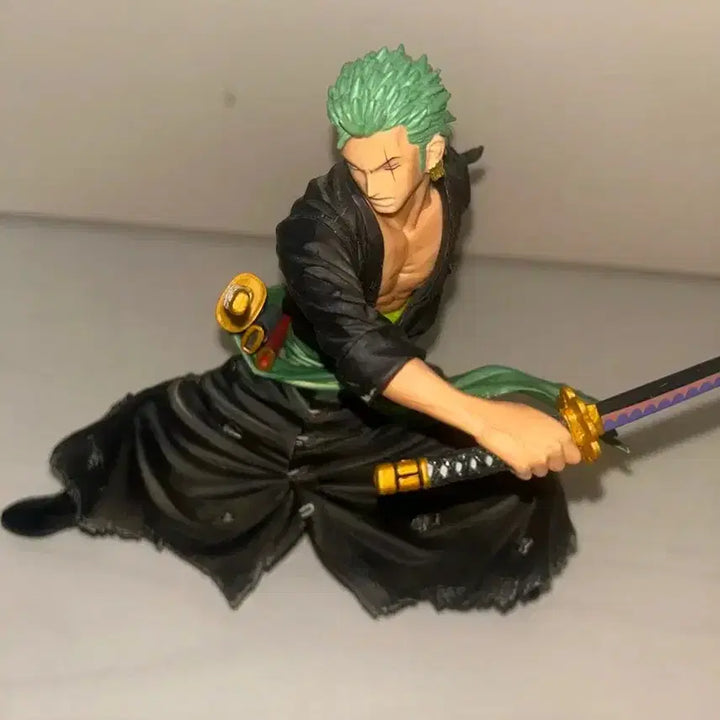 [BUNJANG] Zoro Figure / 조로 피규어