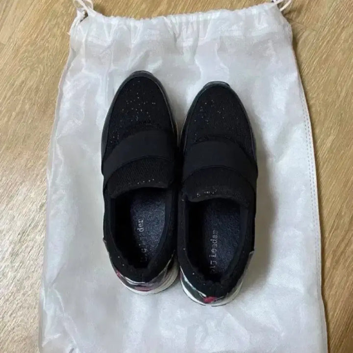 [BUNJANG] Unbranded Women's Sneakers 230 / 여성운동화 230