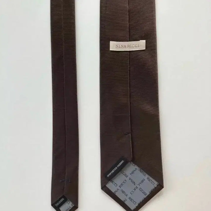 [BUNJANG] Nina Ricci Silk Necktie / 니나리치 넥타이