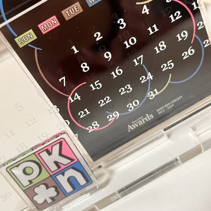[BUNJANG] Nasee Band Acrylic Calendar MD / 나씨밴 아크릴 달력 엠디(+손난로)