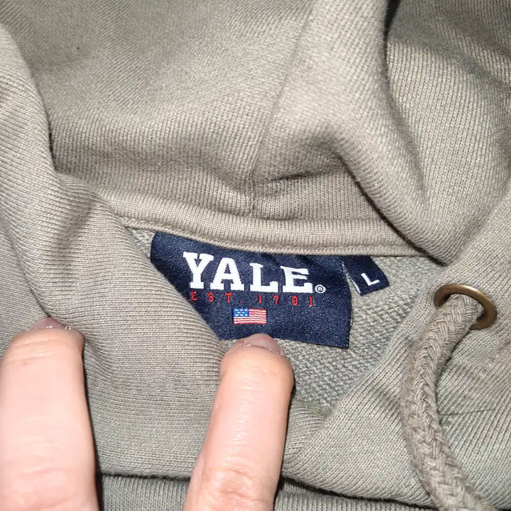 [BUNJANG] YALE Arch Logo Hoodie (Light Green) / [중고/택포] YALE 예일 아치형 로고 후드티 L 사이즈 (연녹색)