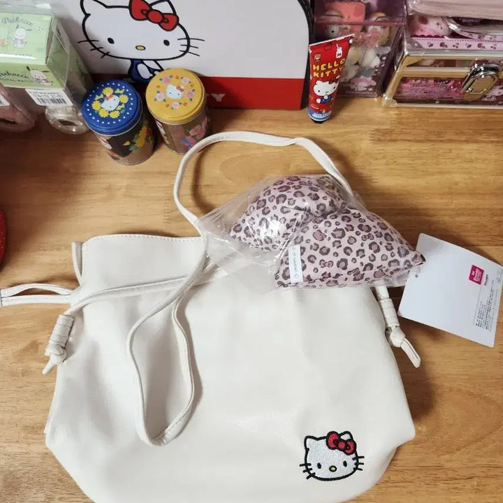 [BUNJANG] Hello Kitty Leopard Print Bag / 헬로키티 호피가방