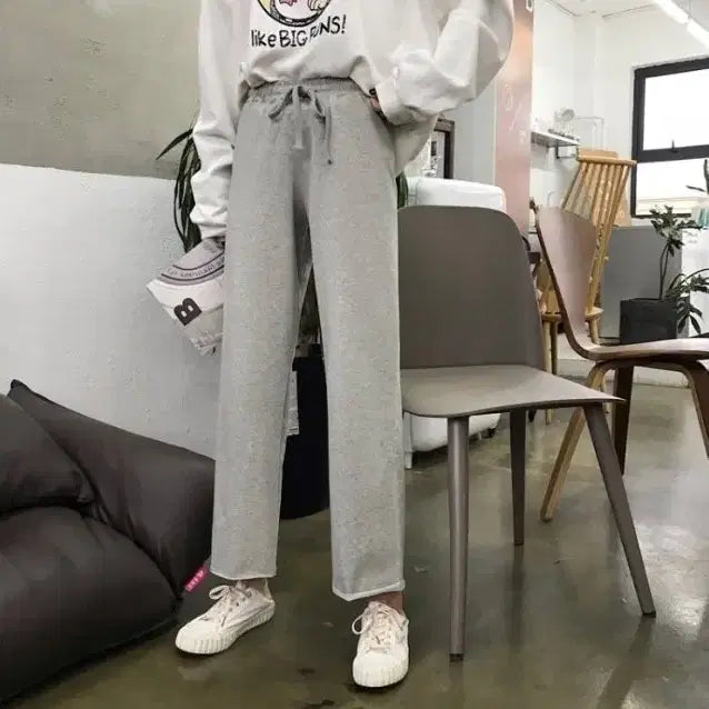 [BUNJANG] Banding Straight Training Pants / 밴딩 일자 트레이닝팬츠