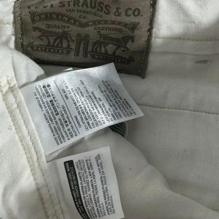 [BUNJANG] Levi's Cargo Shorts Ivory W32 / 리바이스 카고 반바지 W32 아이보리