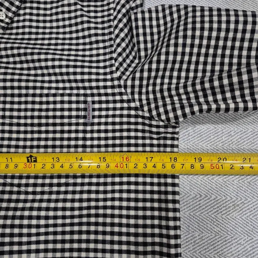 [BUNJANG] Carhartt Black and White Checkered Shirt / Carhartt 칼하트 블랙 화이트 체크 셔츠 남녀공용 XS~S사이즈