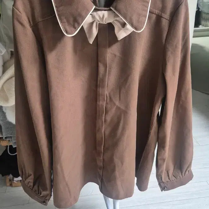 [BUNJANG] Brown Ribbon Blouse / 브라운 리본 블라우스