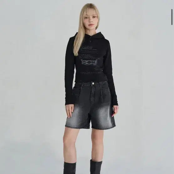 [SOLD OUT] 오오엠엘 로고 슬림핏 후드 롱슬리브 블랙