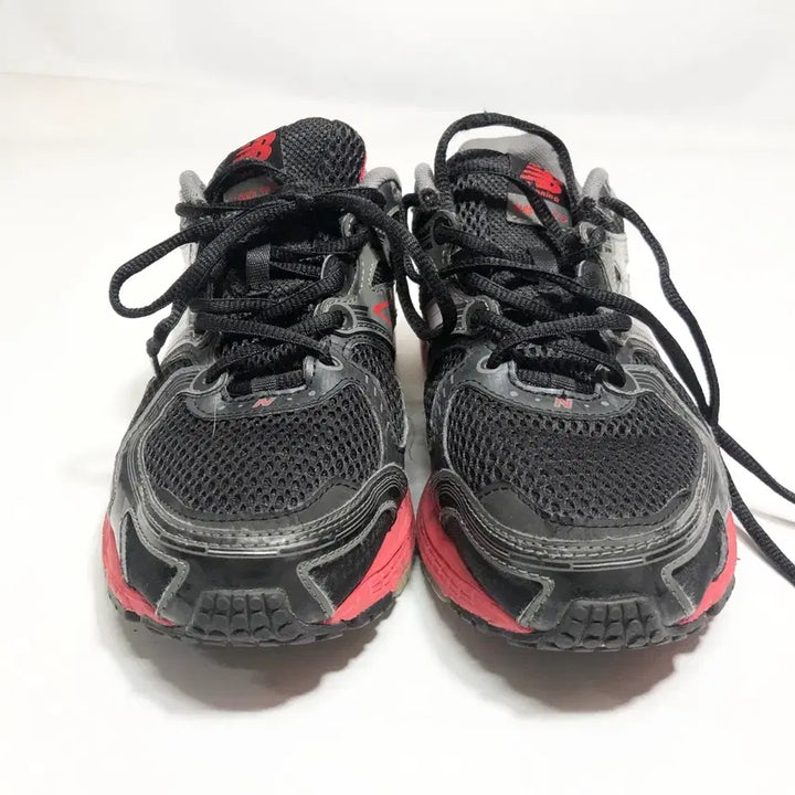 [BUNJANG] New Balance 680 V2 Black/Pink Sneakers / 뉴발란스 680 V2 블랙/핑크 250