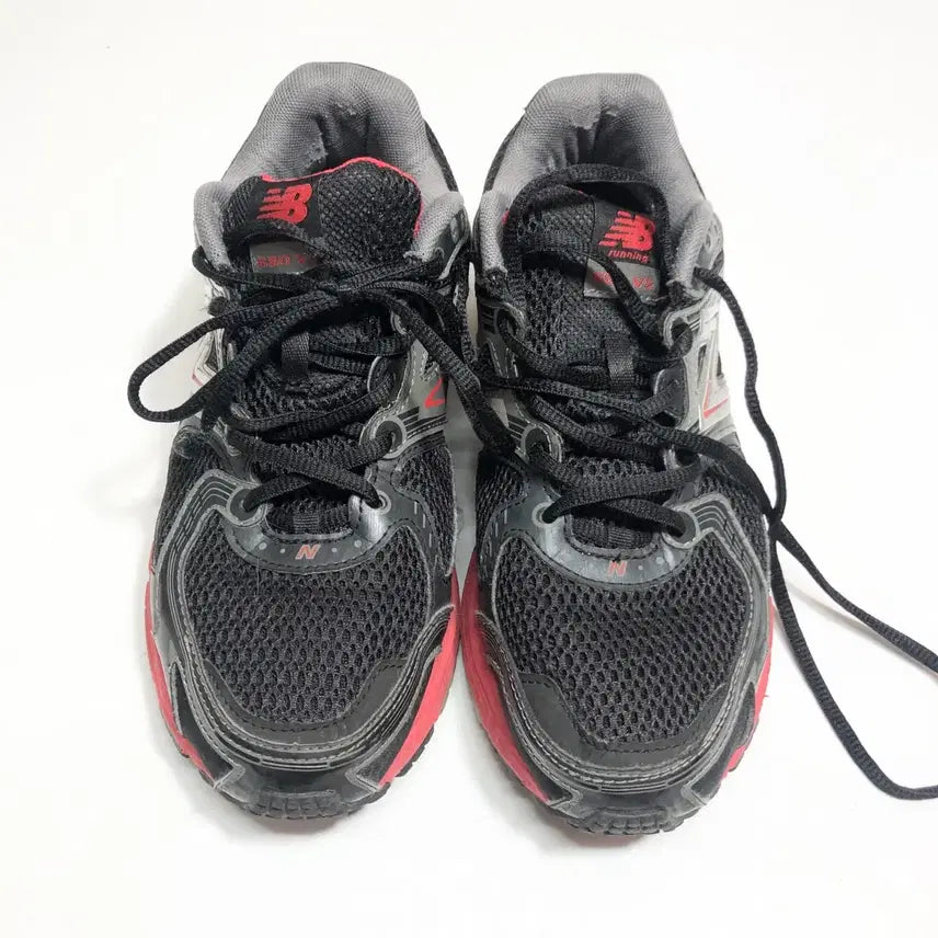 [BUNJANG] New Balance 680 V2 Black/Pink Sneakers / 뉴발란스 680 V2 블랙/핑크 250